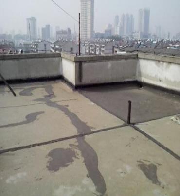 武乡漏水维修 楼顶漏水是什么原因，楼顶漏水维修方法是什么?